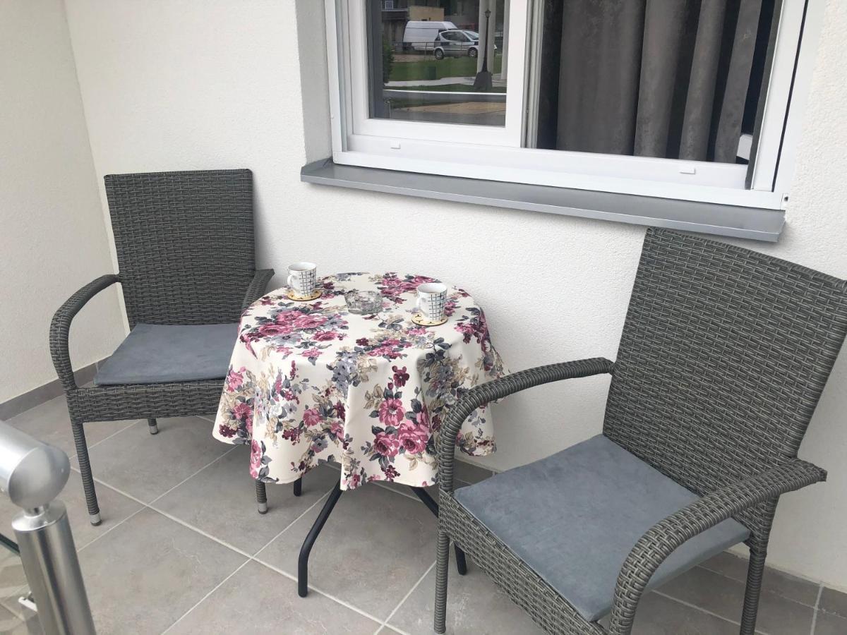 Apartman Jezdic 2 Banja Koviljača Exterior foto